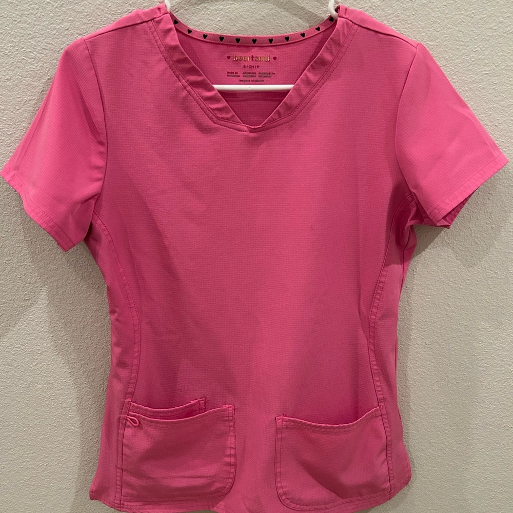 Bubblegum pink scrub set. Women's size small.